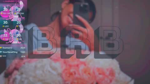 Snapshot of mia_sirenia chatting on February 24, 2025, 6:27 am Mia online show from February 24, 2025, 6:27 am