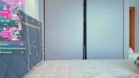 Snapshot of mia_sirenia chatting on February 28, 2025, 9:25 am Mia online show from February 28, 2025, 9:25 am