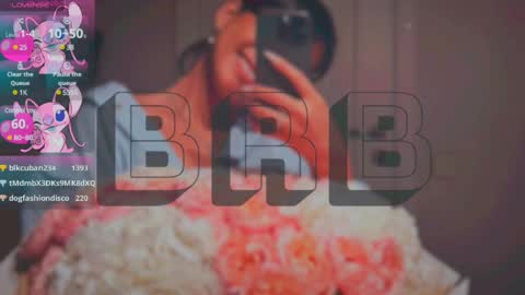 Snapshot of mia_sirenia chatting on March 10, 2025, 6:27 am Mia online show from March 10, 2025, 6:27 am