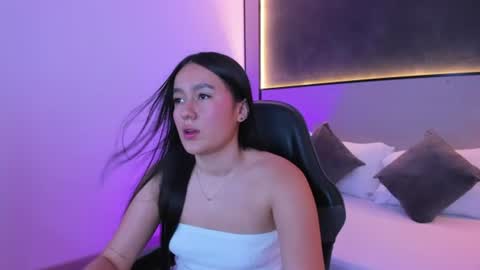M I A online show from July 18, 2026, 12:09 pm