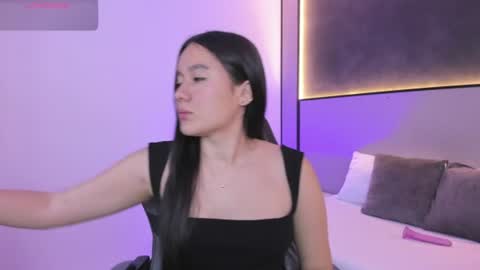 M I A online show from July 22, 2026, 12:19 pm