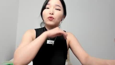 Snapshot of mia_soyun chatting on July 20, 2026, 5:48 pm Your Soyun online show from July 20, 2026, 5:48 pm