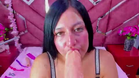 Snapshot of mia_sweett69 chatting on October 24, 2025, 9:22 pm mia sweett69 online show from October 24, 2025, 9:22 pm