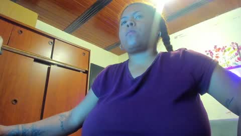 Mia  MODELO SCORE online show from January 22, 2025, 2:04 am