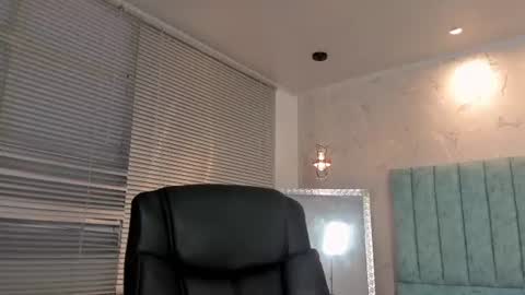 Miaaa online show from July 9, 2026, 2:48 am
