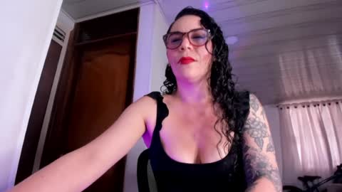 Snapshot of mia_velvet1 chatting on July 29, 2026, 5:44 pm MIA online show from July 29, 2026, 5:44 pm