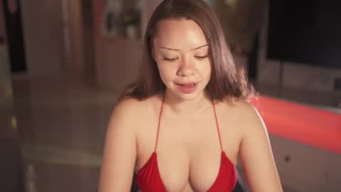 Snapshot of mia_vixen_ chatting on May 17, 2026, 3:59 am VixenMia online show from May 17, 2026, 3:59 am