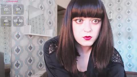 mia_wallase online show from January 18, 2026, 9:13 am