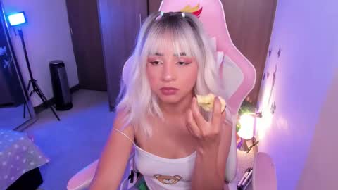 Snapshot of miaa_06 chatting on January 10, 2026, 12:01 am mia nicolle online show from January 10, 2026, 12:01 am