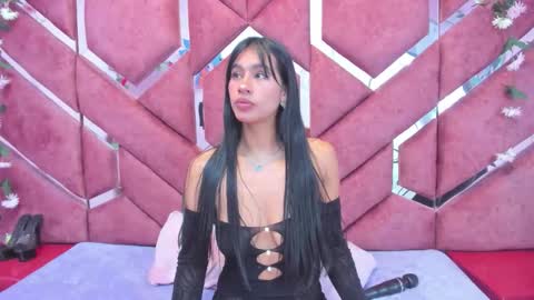 Snapshot of miaa_davis_ chatting on May 24, 2026, 3:33 am miaa_davis_ online show from May 24, 2026, 3:33 am
