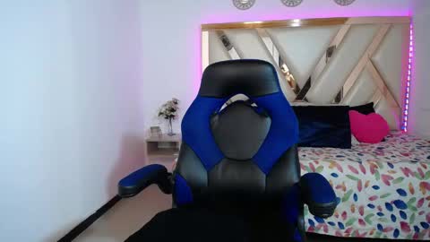 Snapshot of miaa_ferrari1 chatting on April 14, 2026, 12:00 pm MIA online show from April 14, 2026, 12:00 pm