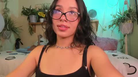 Snapshot of miaa_rose__ chatting on July 31, 2026, 9:36 pm Miaa online show from July 31, 2026, 9:36 pm
