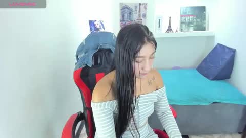 Snapshot of miaa_scott chatting on October 11, 2025, 1:31 pm online show from October 11, 2025, 1:31 pm