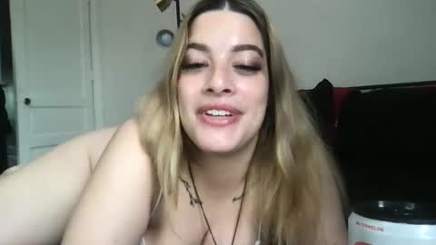 Snapshot of miaaasturbate chatting on May 26, 2026, 12:56 pm Mia Moji online show from May 26, 2026, 12:56 pm