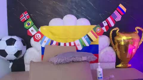 Mia online show from July 1, 2026, 12:07 pm