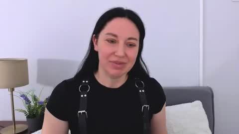 Snapshot of miaalluring chatting on June 16, 2026, 4:31 pm Mia online show from June 16, 2026, 4:31 pm