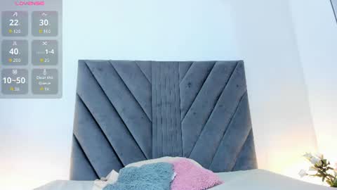 miaatorres_ online show from July 24, 2026, 12:03 pm