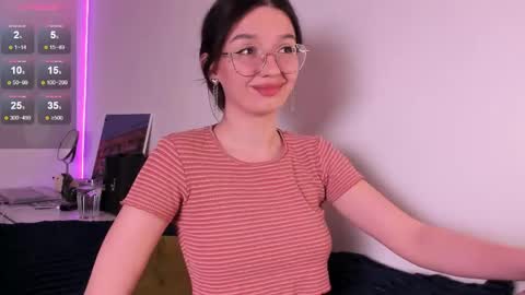 mia online show from April 29, 2026, 9:10 pm