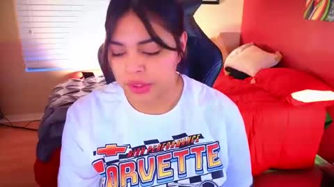 Mia online show from January 9, 2025, 12:25 am