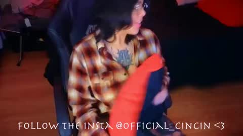 Mia online show from March 9, 2025, 3:54 am