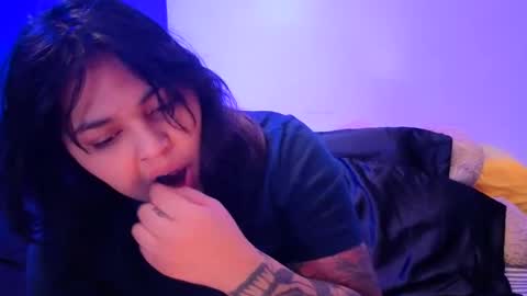 Snapshot of miacanela_xo chatting on May 24, 2026, 3:11 am Mia online show from May 24, 2026, 3:11 am