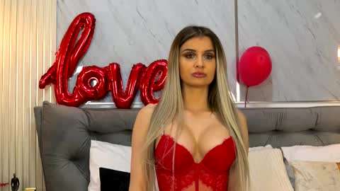 Mia online show from February 24, 2026, 9:46 pm