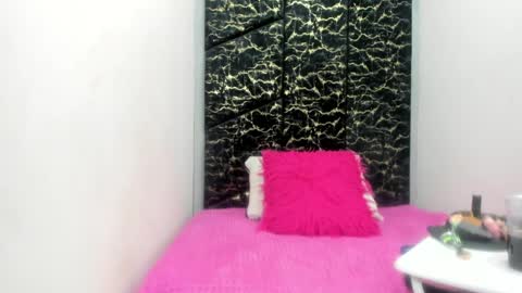MiaCours online show from June 30, 2026, 1:01 pm