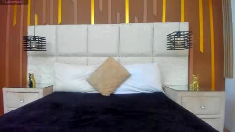 MiaCours online show from July 8, 2026, 7:18 pm