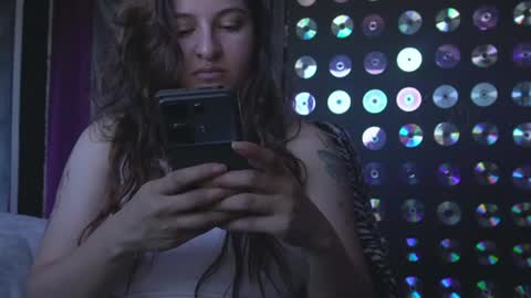 Snapshot of miadimota chatting on June 11, 2026, 4:16 pm Mia online show from June 11, 2026, 4:16 pm