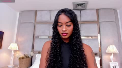 Snapshot of miaebony_ chatting on December 8, 2024, 5:01 pm Call me Mia online show from December 8, 2024, 5:01 pm