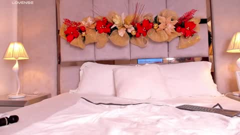 Snapshot of miaebony_ chatting on December 15, 2024, 12:51 am Call me Mia online show from December 15, 2024, 12:51 am