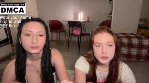 Snapshot of miafleur chatting on March 25, 2026, 9:54 pm Mia online show from March 25, 2026, 9:54 pm