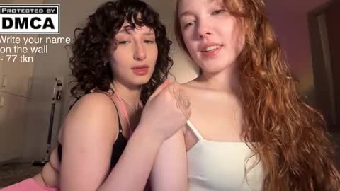 Snapshot of miafleur chatting on April 13, 2026, 11:32 pm Mia online show from April 13, 2026, 11:32 pm