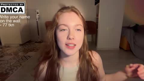 Snapshot of miafleur chatting on April 14, 2026, 10:05 pm Mia online show from April 14, 2026, 10:05 pm