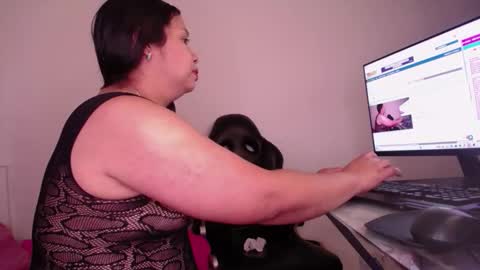 mia online show from February 18, 2026, 1:45 am