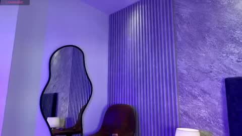 miagomezx online show from March 12, 2026, 7:42 pm