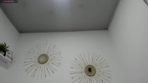 Snapshot of miah_bigboobs chatting on February 5, 2025, 11:02 am Miah Collins online show from February 5, 2025, 11:02 am