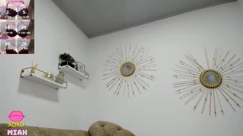 Snapshot of miah_bigboobs chatting on November 20, 2025, 8:30 pm Miah Collins online show from November 20, 2025, 8:30 pm