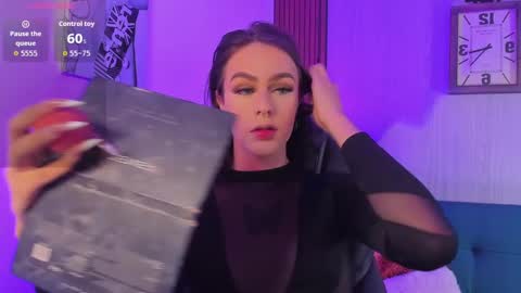 Mia Connor online show from September 24, 2025, 8:23 pm