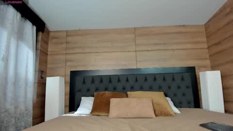 Mia Connor online show from March 16, 2026, 8:02 pm