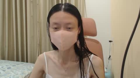 miahchan68 online show from March 13, 2026, 11:28 am