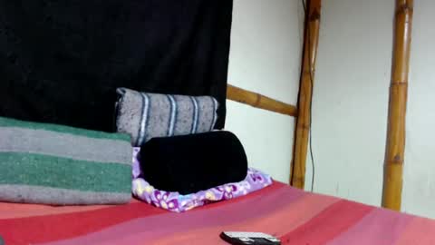 Mia  Sam online show from May 3, 2026, 7:53 pm