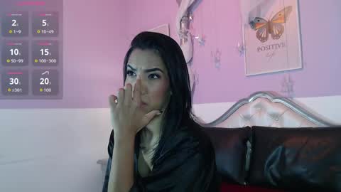 Snapshot of miakarsson chatting on May 10, 2026, 11:59 am Mia online show from May 10, 2026, 11:59 am