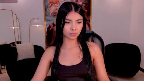 Call me Mia  online show from May 18, 2026, 7:09 pm