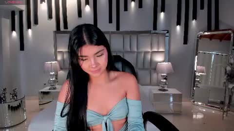 Call me Mia  online show from June 24, 2026, 7:02 pm