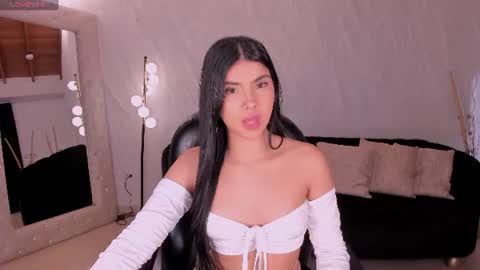Call me Mia  online show from July 26, 2026, 12:12 pm