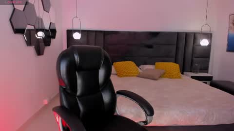Call me Mia  online show from July 29, 2026, 7:01 pm