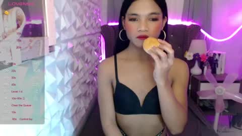miamalkovax online show from June 24, 2026, 4:28 pm