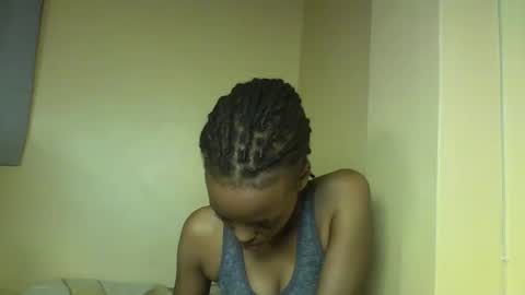 Muffin online show from January 5, 2026, 10:02 pm