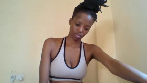Snapshot of miami_muffin chatting on June 13, 2026, 11:08 am Muffin online show from June 13, 2026, 11:08 am